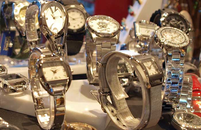 une large de montres pour tous les goût idée cadeaux à gogo