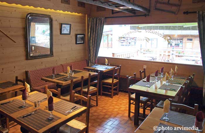 restaurant menu ouvrier Grand Bornand menu spécial le midi pour les ouvriers