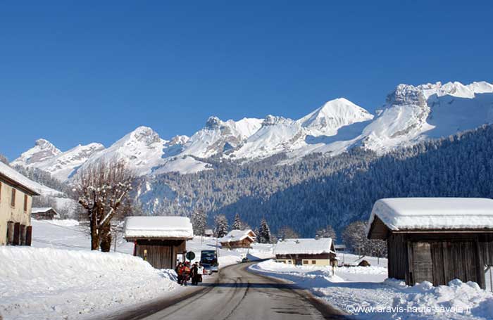 Route de la vallée du Bouchet piste de ski de fond Grand Bornand